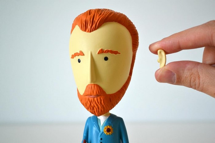 van gogh figure