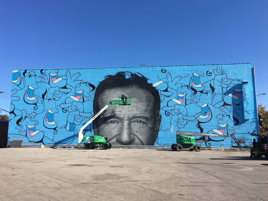 A Giant Mural of Robin Williams Goes Up in Chicago Open
