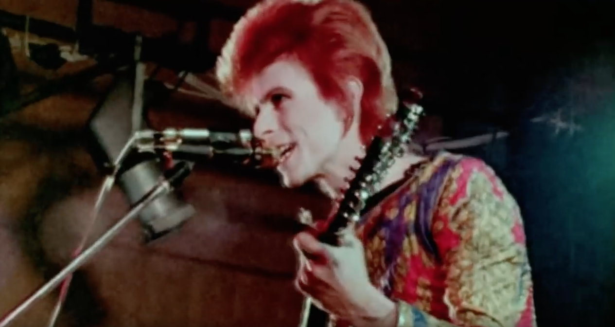 David Bowie Became Ziggy Stardust 48 Years Ago This Week Watch Original Footage Open Culture 2131