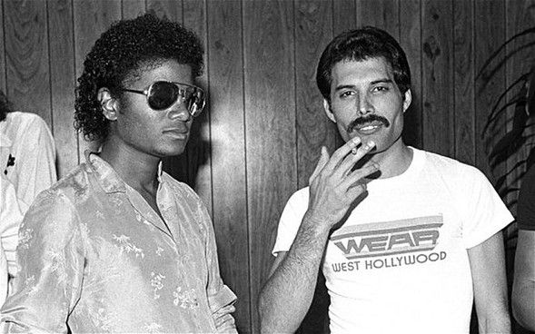 freddie-mercury-michael-jackson.jpg