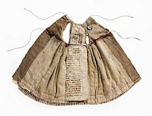 Wearable Books: In Medieval Times, They Took Old Manuscripts & Turned