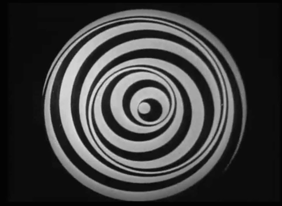 Watch 434 Avant-Garde and Surreal Short Films Online: Salvador Dali, Marcel Duchamp, Luis Bunuel and Many More