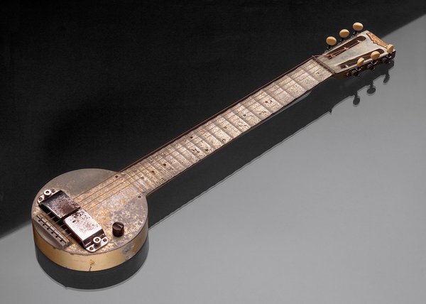 the frying pan guitar