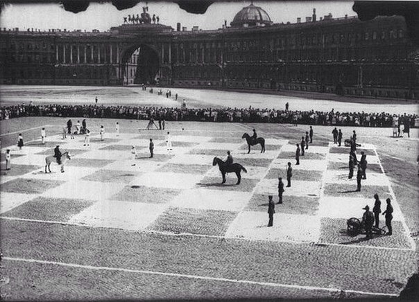 Living Chess - The Golden Age 