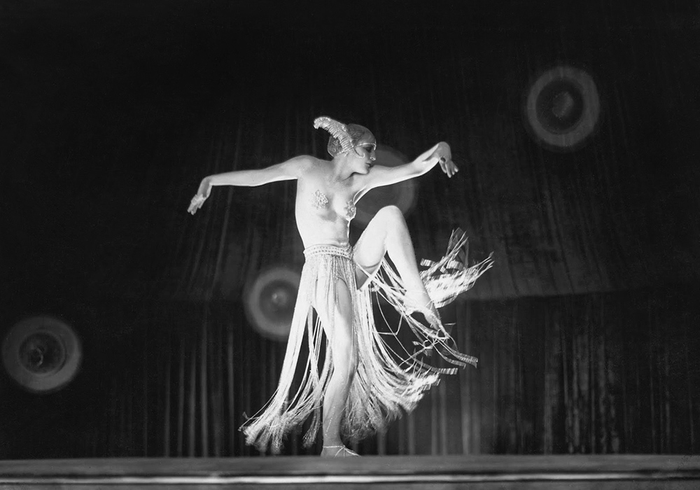 Watch Metropolis Cinematically Innovative Dance Scene Restored As Watch Metropolis Cinematically Innovative Dance Scene Restored As