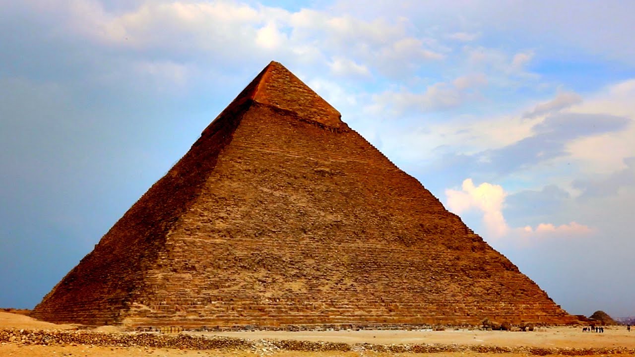 Who Built the Egyptian Pyramids & How Did They Do It?: New Archeological Evidence Busts Ancient Myths