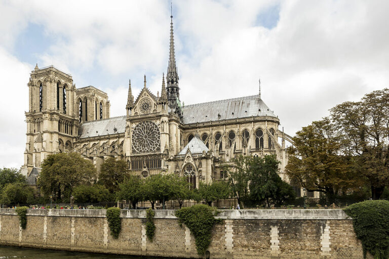 The Age of Cathedrals: A Free Online Course from Yale University | Open ...