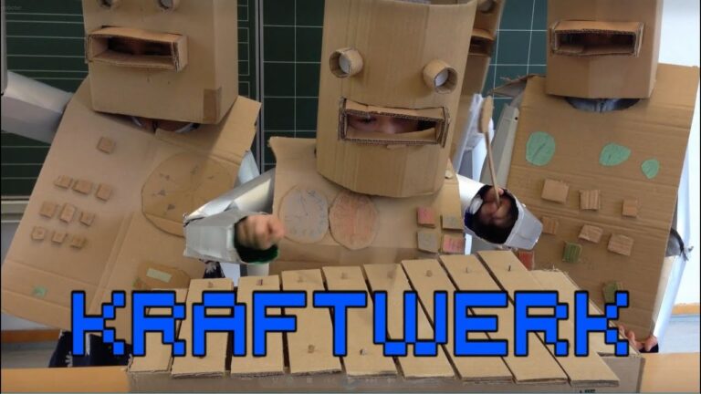 Kraftwerk’s “The Robots” Performed by German 1st Graders in Cute Cardboard Robot Costumes