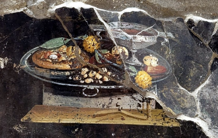 A Newly-Discovered Fresco in Pompeii Reveals a Precursor to Pizza