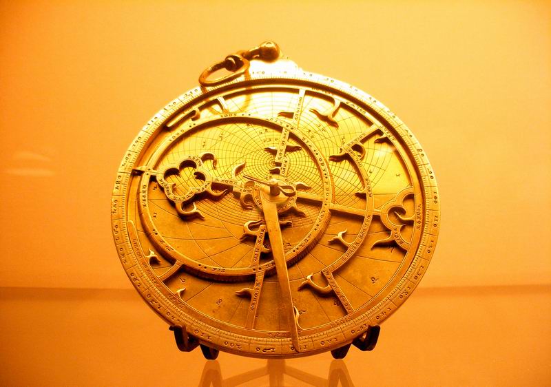 An Introduction to the Astrolabe, the Medieval Smartphone