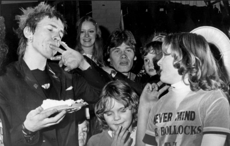 Watch the Sex Pistols’ Christmas Party for Kids–Which Happened to Be Their Final Gig in the UK (1977)