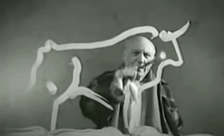 Watch Pablo Picasso’s Creative Process Unfold in Real-Time: Rare Footage Shows Him Creating Drawings of Faces, Bulls & Chickens