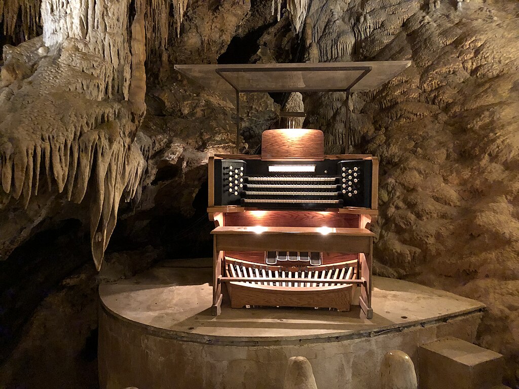 Discover the Oldest, Weirdest Instrument On Earth: The Lithophone
