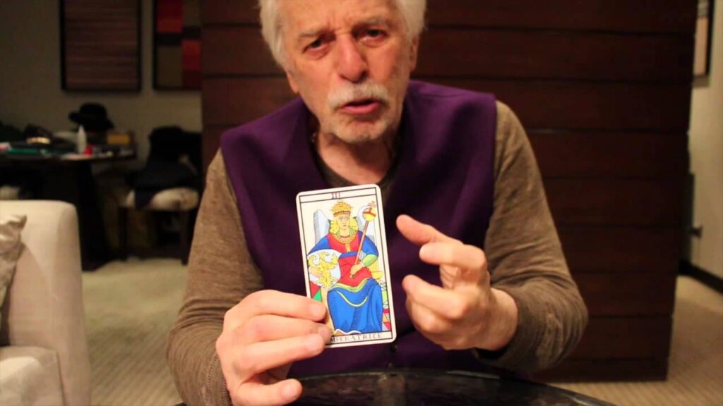Alejandro Jodorowsky Explains How Tarot Cards Can Give You Creative Inspiration