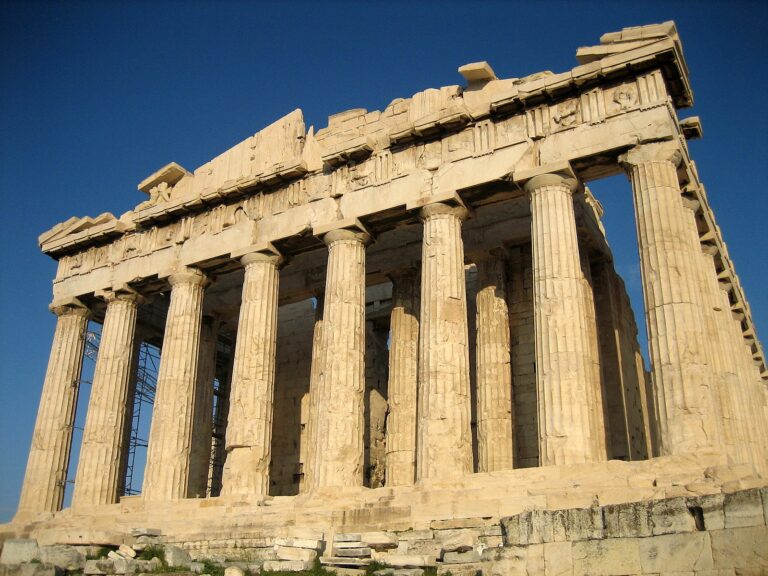 You Can Now See the Parthenon Without Scaffolding for the First Time in 200 Years