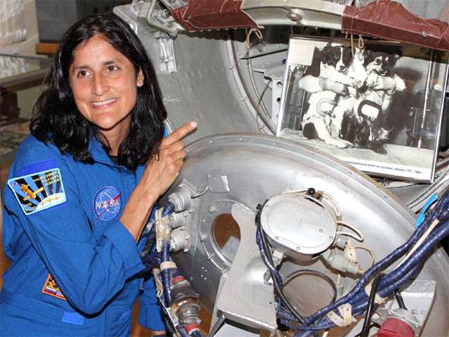 sunita williams travel in space