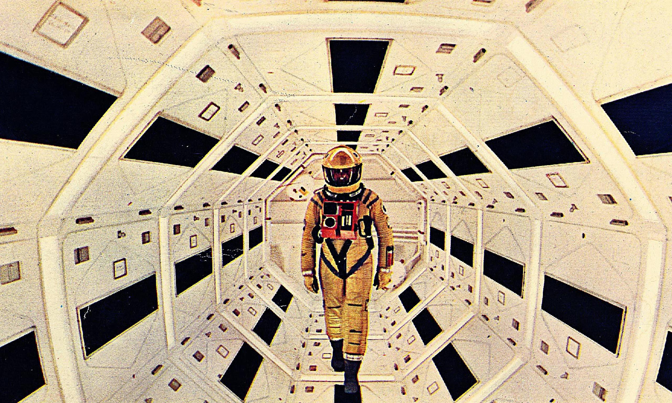 Andrei Tarkovsky Calls Kubrick's 2001: A Space Odyssey a "Phony" Film - Stanley Kubrick 2001 A Space Odyssey Watch Online