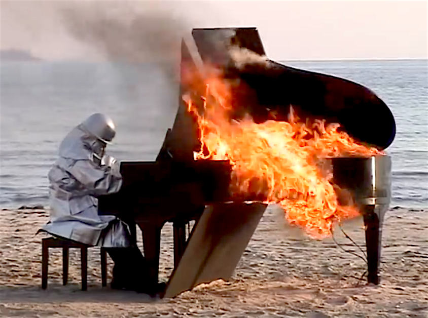 Acclaimed Japanese Jazz Pianist Ysuke Yamashita Plays a Burning Piano on the Beach